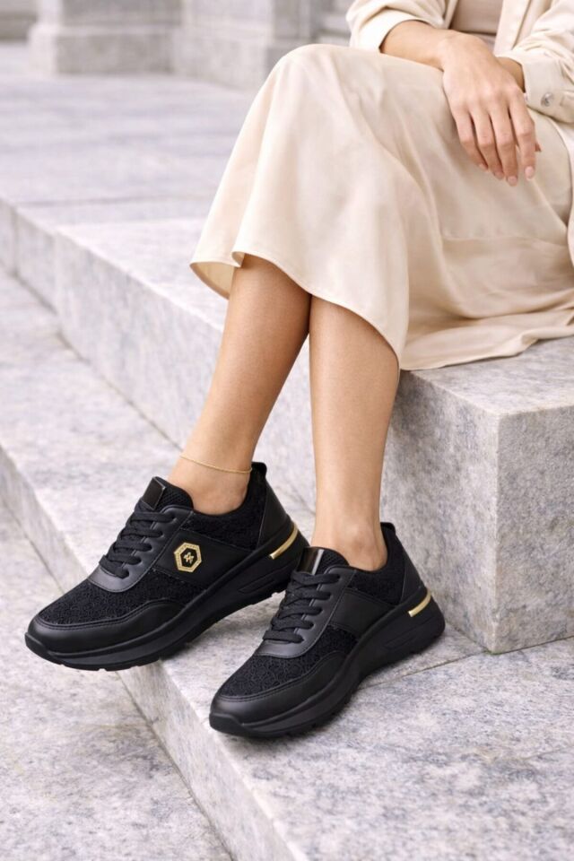 Dantel Detaylı Trend 5 Cm Platform Yüksek Taban Kadın Sneaker Spor Ayakkabı SİYAH-SİYAH - 40