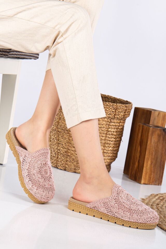 Kadın Dantel Işlemeli Hasırlı Ev Terliği Dış Mekan Terliği PUDRA - 40