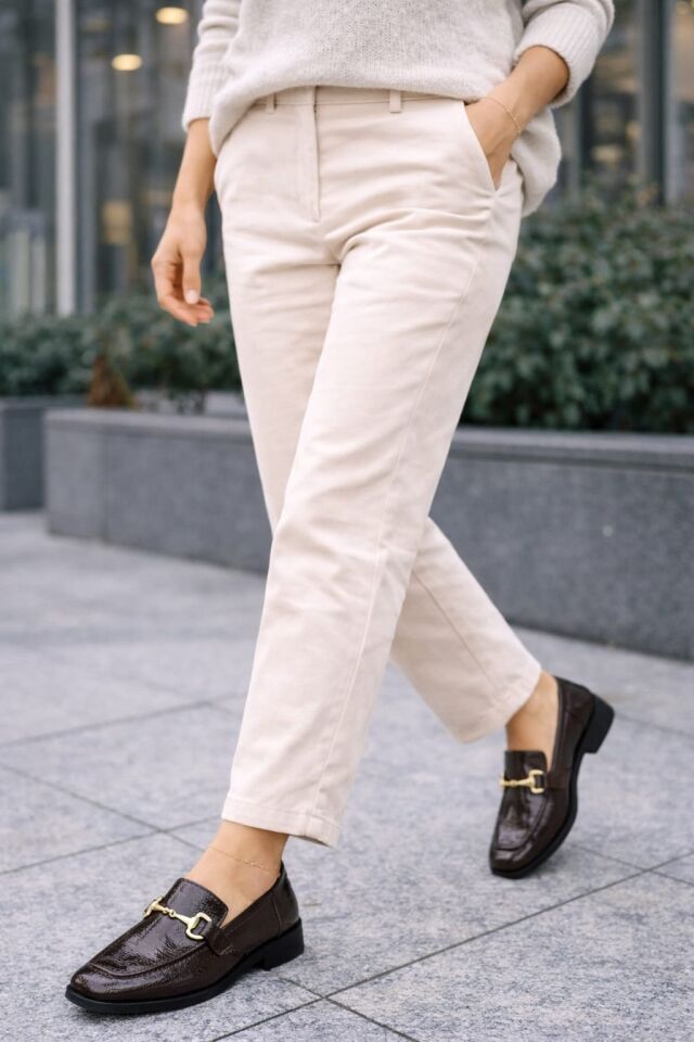 Kadın Rugan Loafer Gold Tokalı Günlük Şık Rahat Babet Ayakkabı KAHVERENGİ - 40