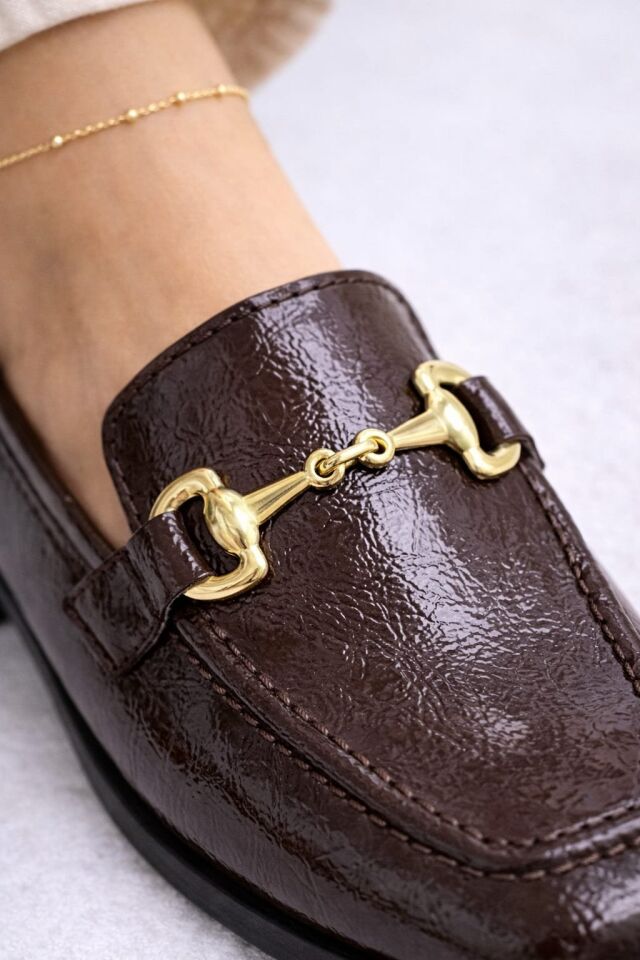 Kadın Rugan Loafer Gold Tokalı Günlük Şık Rahat Babet Ayakkabı KAHVERENGİ - 41