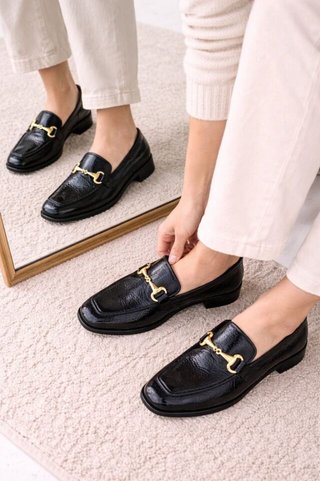 Kadın Rugan Loafer Gold Tokalı Günlük Şık Rahat Babet Ayakkabı SİYAH - 37