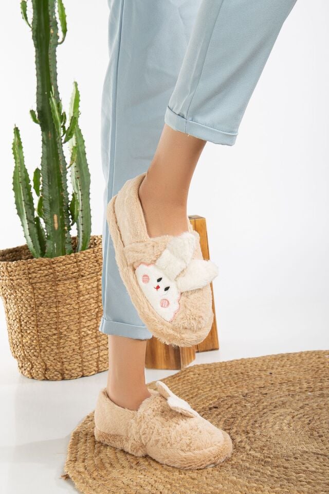 Tavşanlı Panduf Kışlık Yumuşak Peluş Ev Ayakkabısı