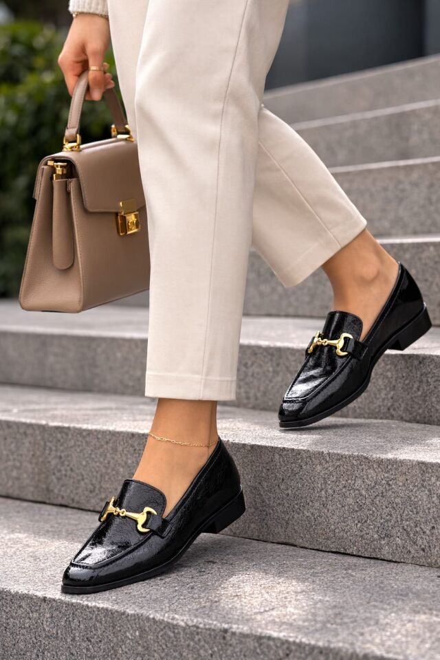 Kadın Rugan Loafer Gold Tokalı Günlük Şık Rahat Babet Ayakkabı SİYAH - 41