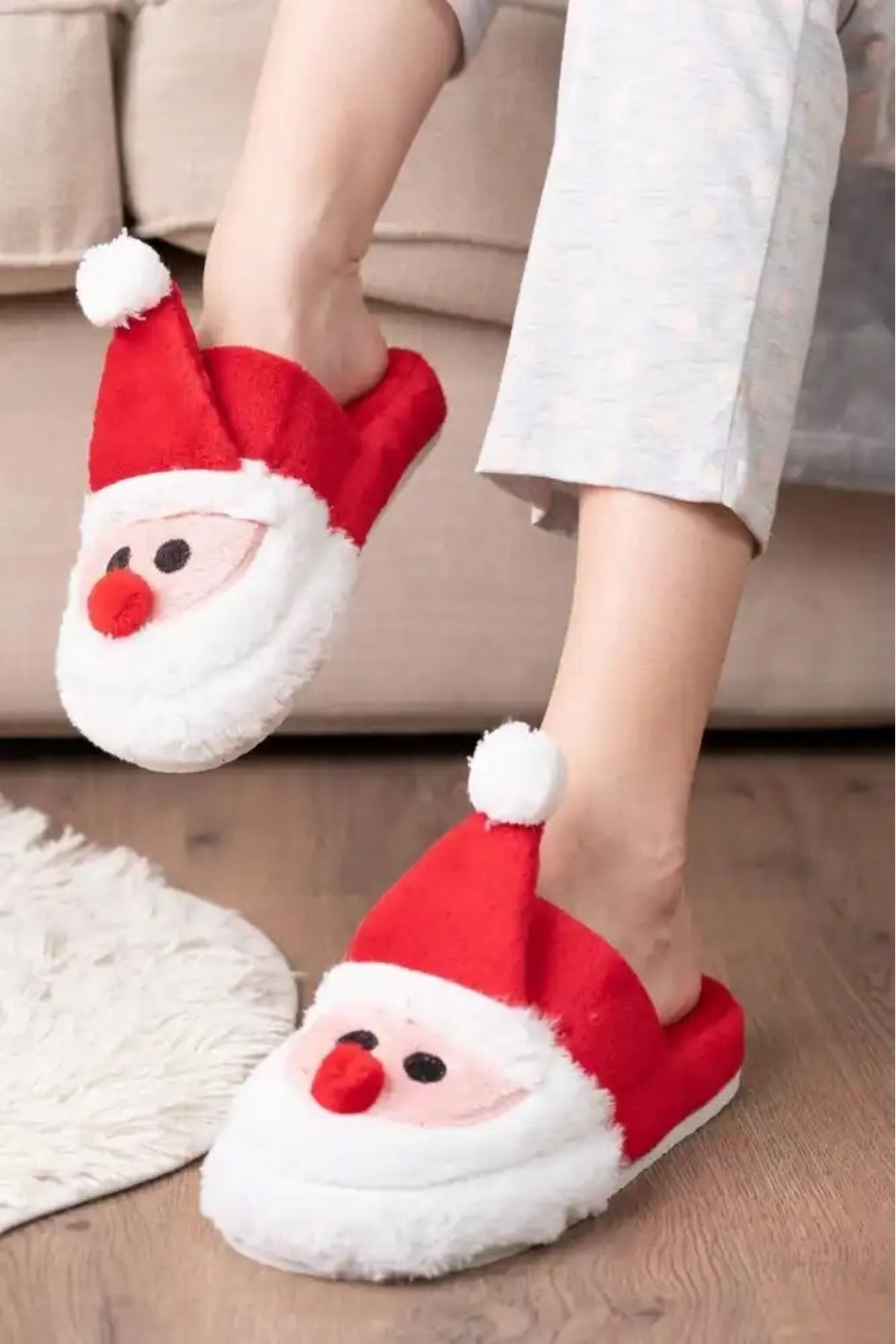 Noel Baba Yılbaşı Terliği Ev Pandufu Ev Terliği Misafir Terliği
