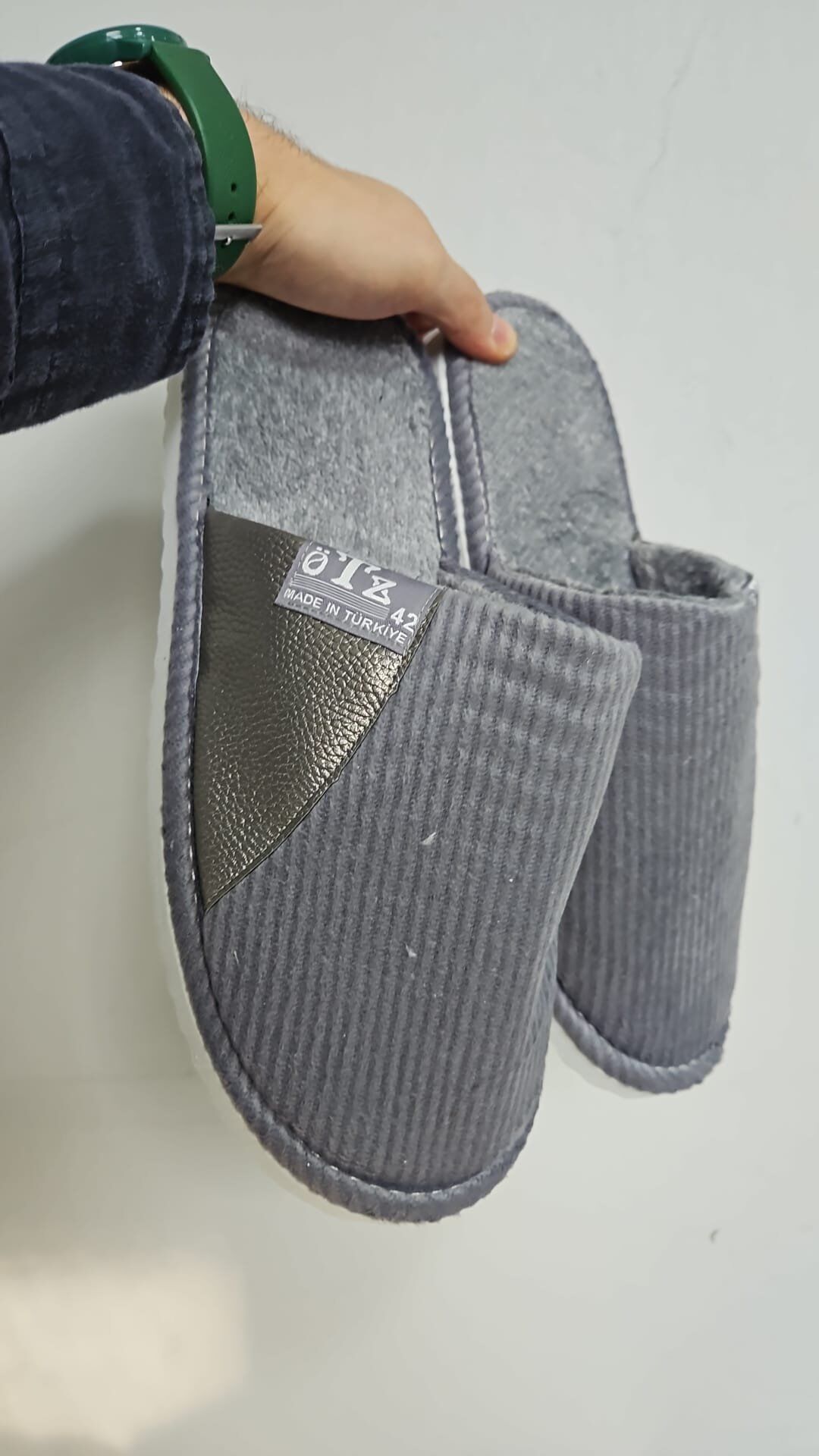 Unisex Ev Terliği Kaymaz Tabanlı Ribana Kumaş Konforlu Model Şık ve Konforlu Ev İçi Terlik Yarı Deri GRİ - 42