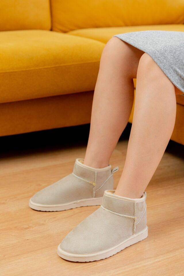 Classıc Ultra Mini Platform Chestnut Mini Taba Süet Içi Kürklü İnce Taban Kadın Bot KREM - 33