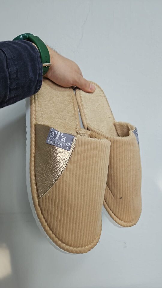 Unisex Ev Terliği Kaymaz Tabanlı Ribana Kumaş Konforlu Model Şık ve Konforlu Ev İçi Terlik Yarı Deri KREM - 38