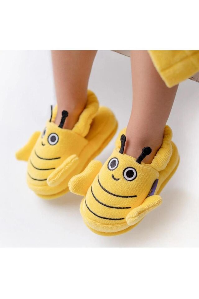 Arı Figürlü Çocuk ve Bebek Panduf Kaydırmaz Taban Ev Ayakkabısı
