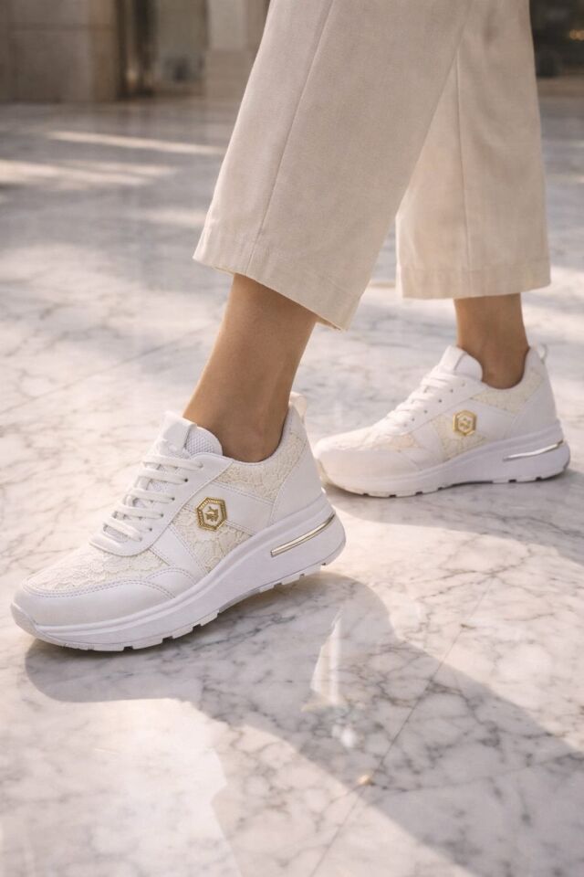 Dantel Detaylı Trend 5 Cm Platform Yüksek Taban Kadın Sneaker Spor Ayakkabı BEYAZ - BEYAZ - 37