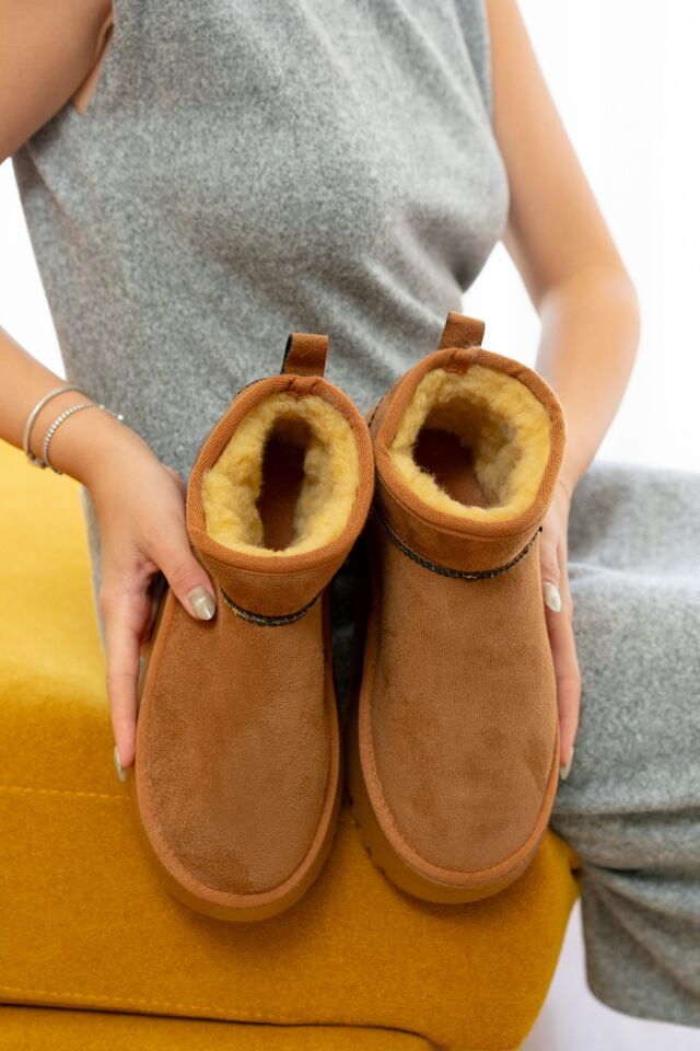 Kadın Bot Kadın Ayakkabı Içi Kürklü Bot Kalın Tabanlı Bot Modeli Kadın Bot Kadın Ayakkabı Içi Kürklü Bot Kalın Tabanlı Bot Modeli