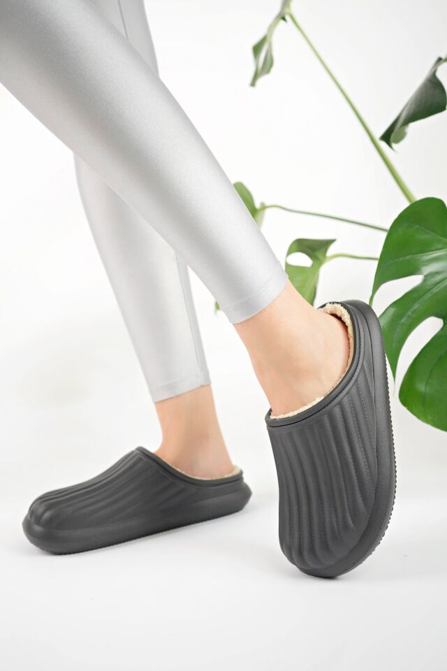 Kapalı Içi Yünlü Unisex Ev Terliği Kışlık Terlik Su Geçirmez SİYAH - 45