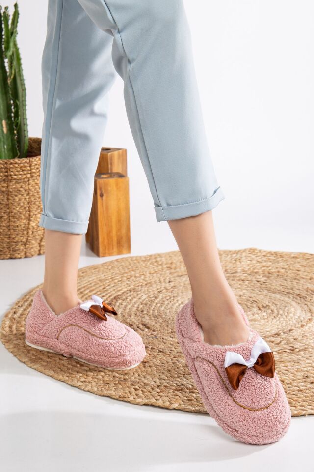 Sevimli Kurdeleli Kaydırmaz Taban Kışlık-Mevsimlik Kadın Ev Pandufu PUDRA - 39