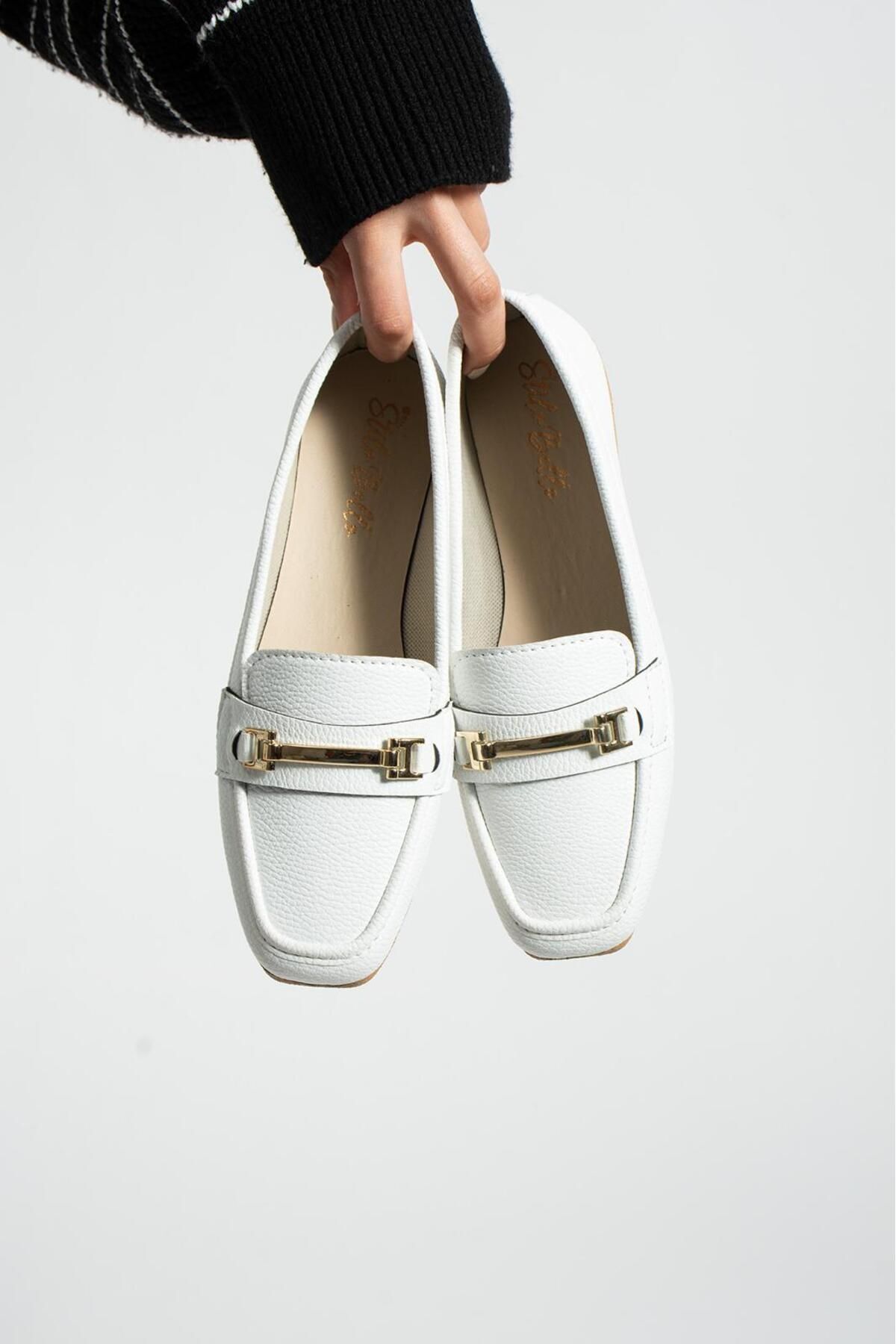 Kadın Babet Toka Detaylı Şık Rahat Ortopedik Günlük Ayakkabı