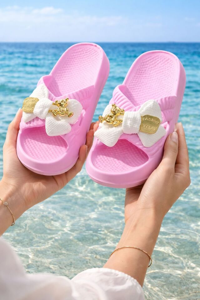 Kadın Fiyonk Detaylı Ayıcıklı Plaj Terliği-Hafif Taban Kaymaz Günlük Yazlık Deniz Havuz Terliği Rahat Konforlu Şık Tasarım Kadın Fiyonk Detaylı Ayıcıklı Plaj Terliği-Hafif Taban Kaymaz Günlük Yazlık Deniz Havuz Terliği Rahat Konforlu Şık Tasarım