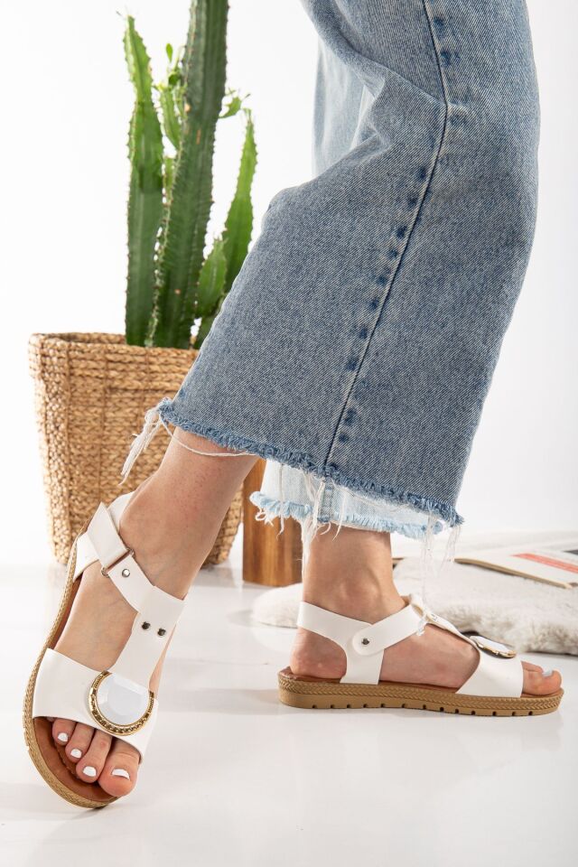 Taş Detaylı Cırtlı Kadın Sandalet BEYAZ - 39