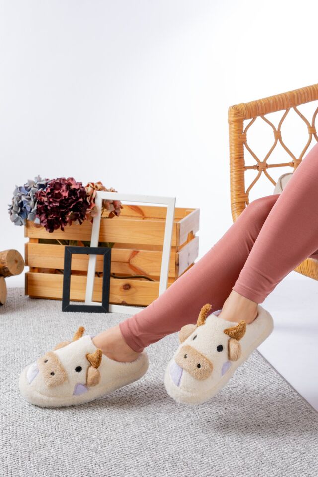 Kadın Öküz Figürlü Sessiz Taban Peluş Ev Terliği LİLA - 37
