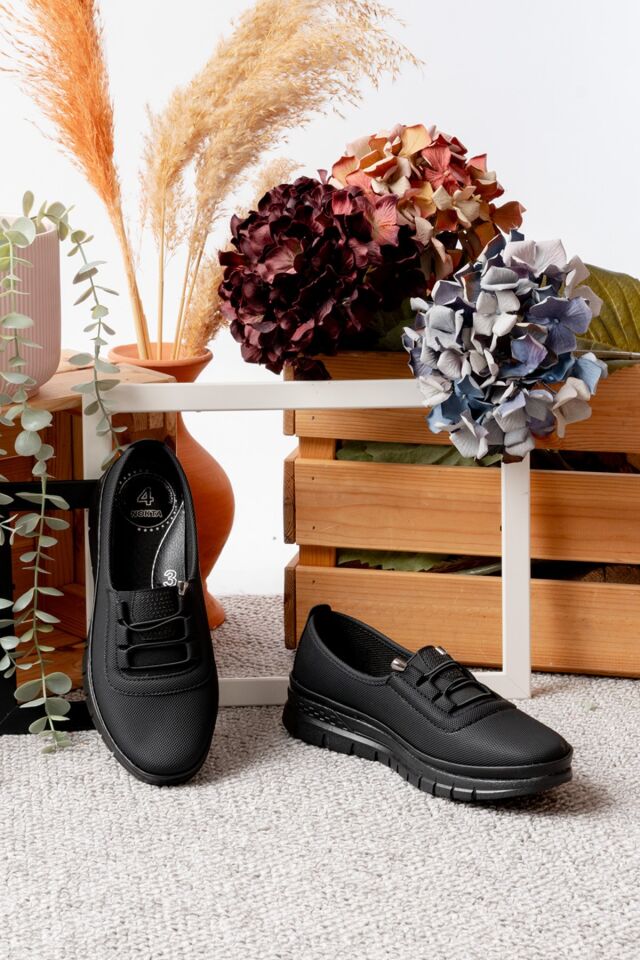 Kadın Lastikli Detaylı Ciltli Anne Ayakkabısı Günlük Ayakkabı Babet SİYAH - 41