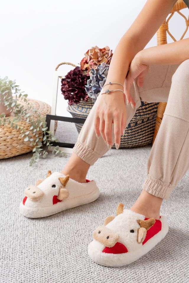Kadın Öküz Figürlü Sessiz Taban Peluş Ev Terliği KIRMIZI - 40