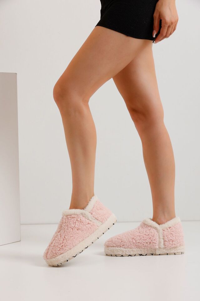 Kadın Hafif Pofuduk Panduf Ses Yapmaz Kalın Taban Ev Ayakkabısı TOZ PEMBE - 38