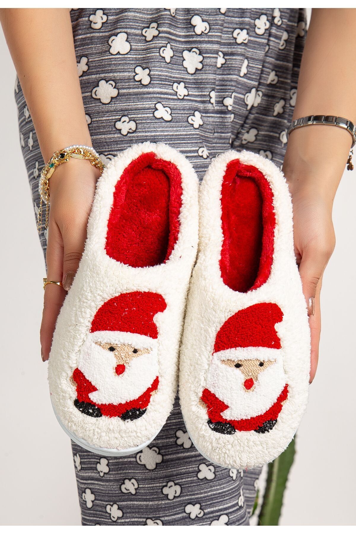 Noel Baba Yılbaşı Terliği Ev Pandufu Ev Terliği Misafir Terliği BEYAZ NOEL BABA - 36-37