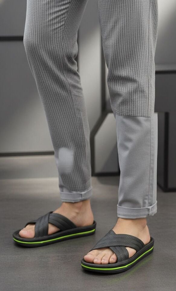 Hafif Havuz,Plaj,Spor Salonu,Hamam,Teras,Balkon,Banyo,Lavabo,Muftak Terliği