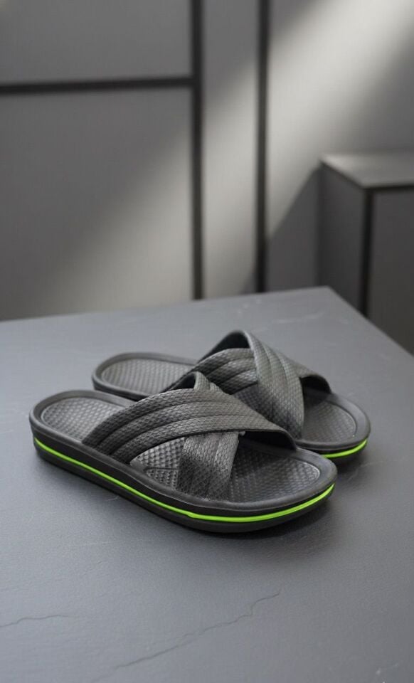 Hafif Havuz,Plaj,Spor Salonu,Hamam,Teras,Balkon,Banyo,Lavabo,Muftak Terliği