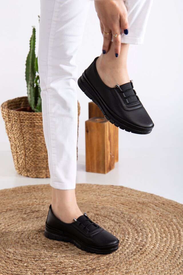 Kadın Lastikli Detaylı Ciltli Anne Ayakkabısı Günlük Ayakkabı Babet SİYAH - 39