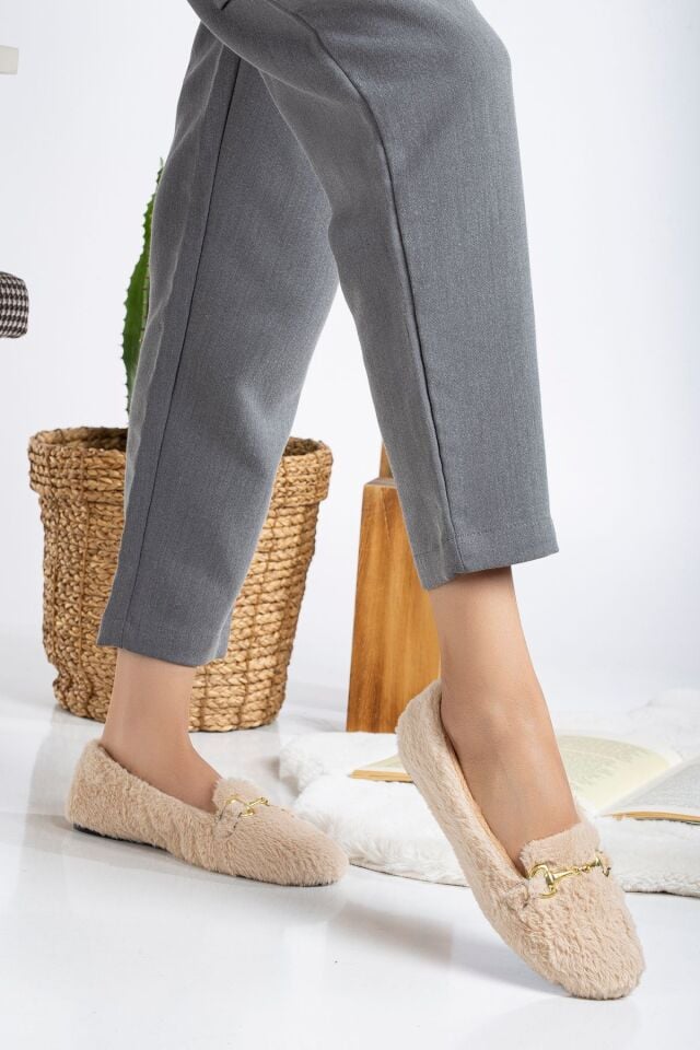 Yumuşak Peluş Kadın Ev Babeti Ses Yapmaz Hafif Taban Panduf Ev Pandufu KREM - 40