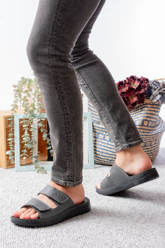 Günlük Rahat Anatomik Yumuşak Taban Şık CIRTLI Erkek Dış Mekan Terlik GRİ - 40