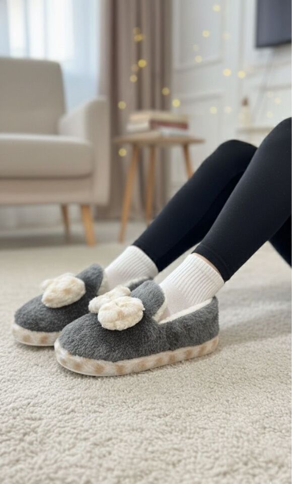 Şirin Kadın Peluş Ev Pandufu Kaymaz Taban Konforlu ve Sevimli Tasarım GRİ - 40