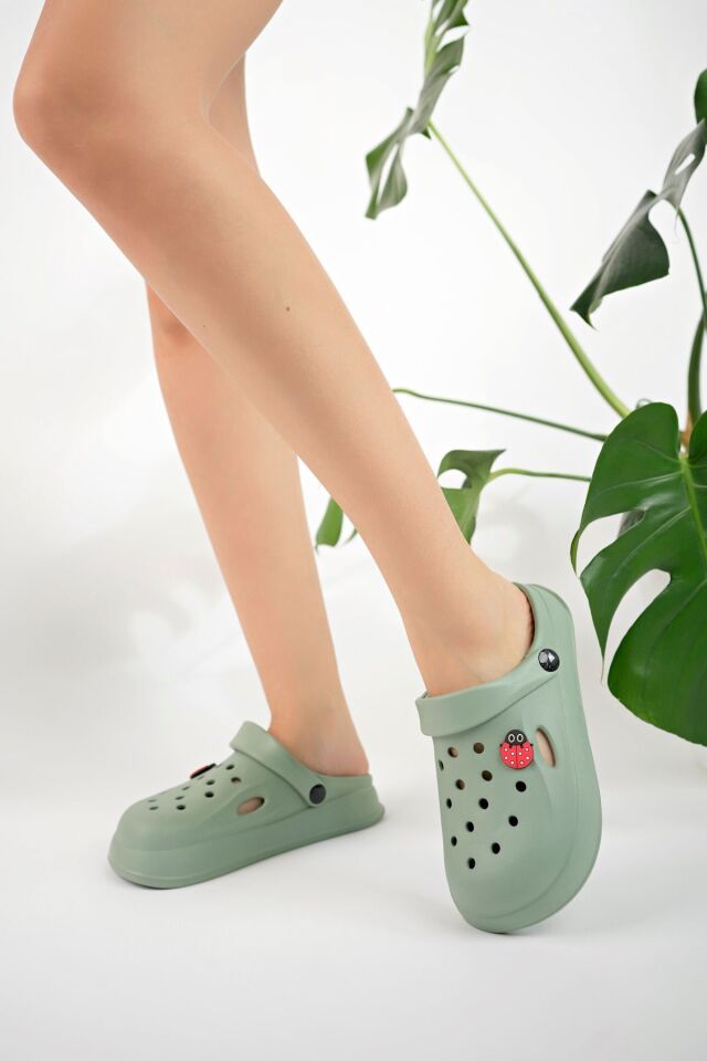 Kadın Eva Deniz Plaj Aşçı Doktor Hemşire Hastane Rahat Sandalet Terlik Uğur Böceği