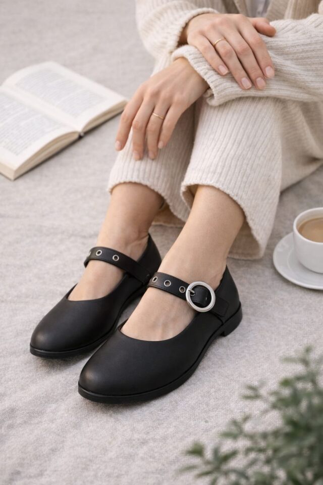 Şık Tasarım Tokalı Lastikli Klasik Babet Ayakkabı SİYAH - 40