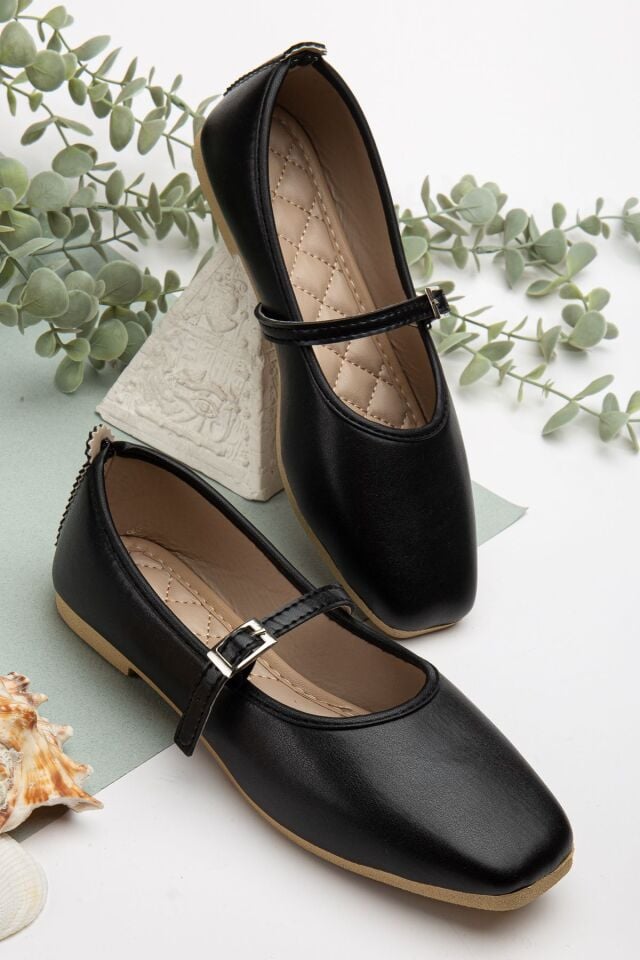 Kadın Günlük Küt Burun  Tek  Kemer Tokalı Babet Ayakkabı TOKALI DERİ SİYAH - 36