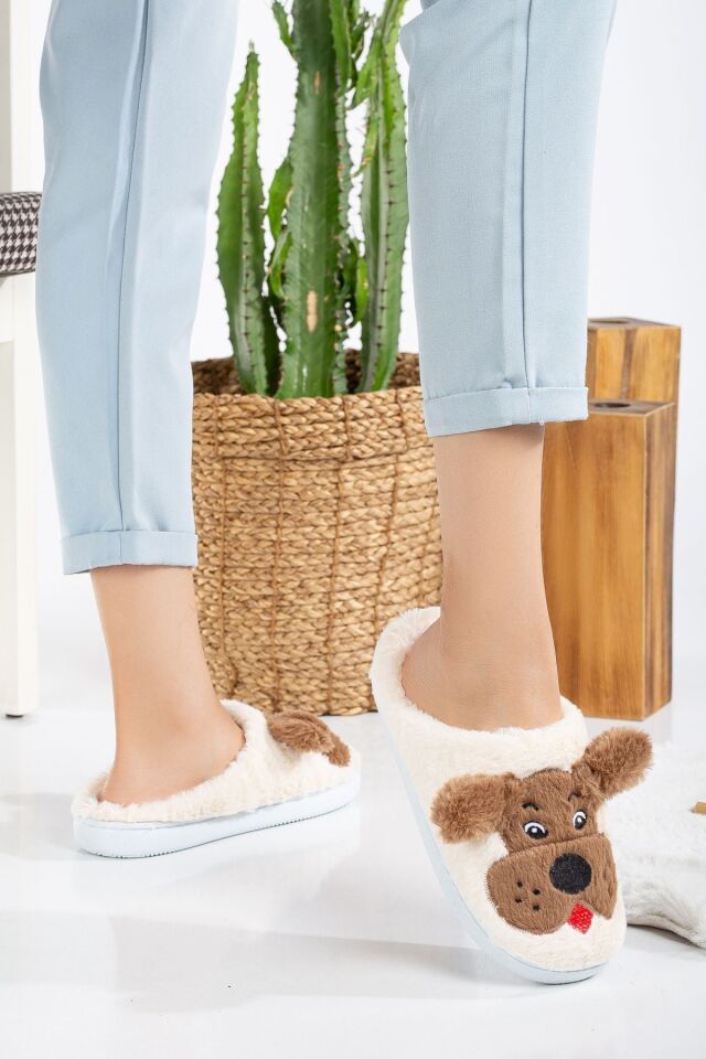 Köpekli Peluş Kaydırmaz Taban Ev Terliği KREM - 38-39