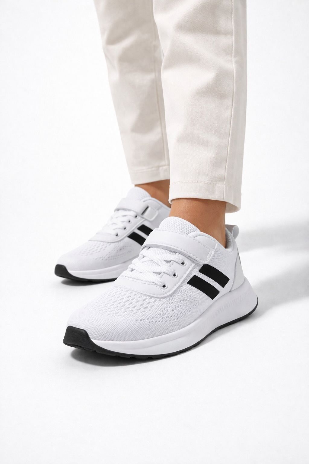 Çocuk Nefes Alabilir Fileli Cırt Bantlı Bağcıklı Hafif Taban Günlük Rahat Çocuk Spor Ayakkabı Snekaker BEYAZ-SİYAH - 35