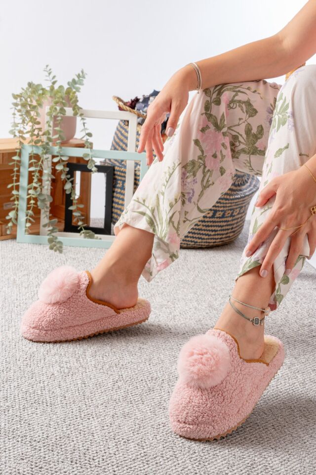 Kadın Ev Terliği Ponpon Şık Giyim Hediyelik Çeyiz Bohça Misafir Terliği PUDRA - 40