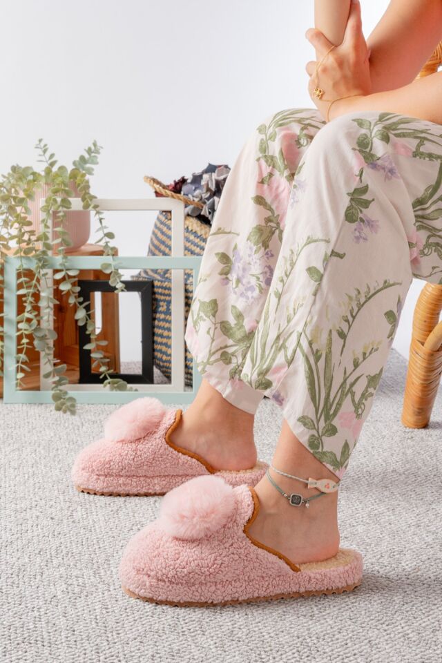 Kadın Ev Terliği Ponpon Şık Giyim Hediyelik Çeyiz Bohça Misafir Terliği PUDRA - 40