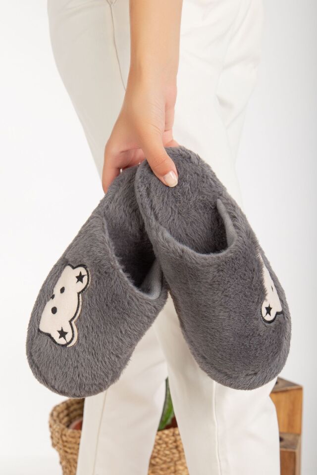Kadın Panda Figürlü Sessiz Taban Peluş Ev Terliği GRİ - 36-37