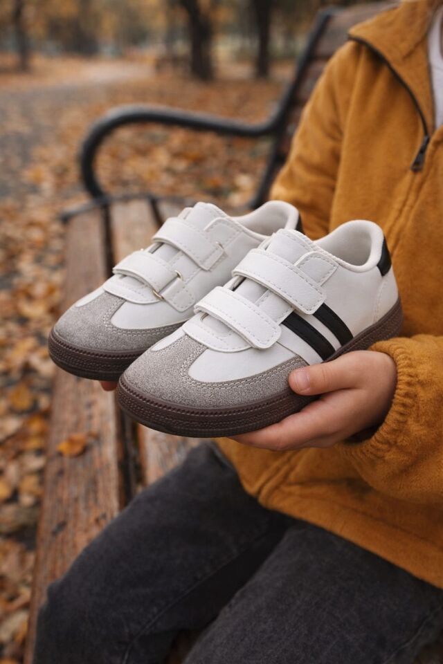 Kids Unisex Çocuk Spor Ayakkabı Sneakers BEYAZ - SİYAH - 27