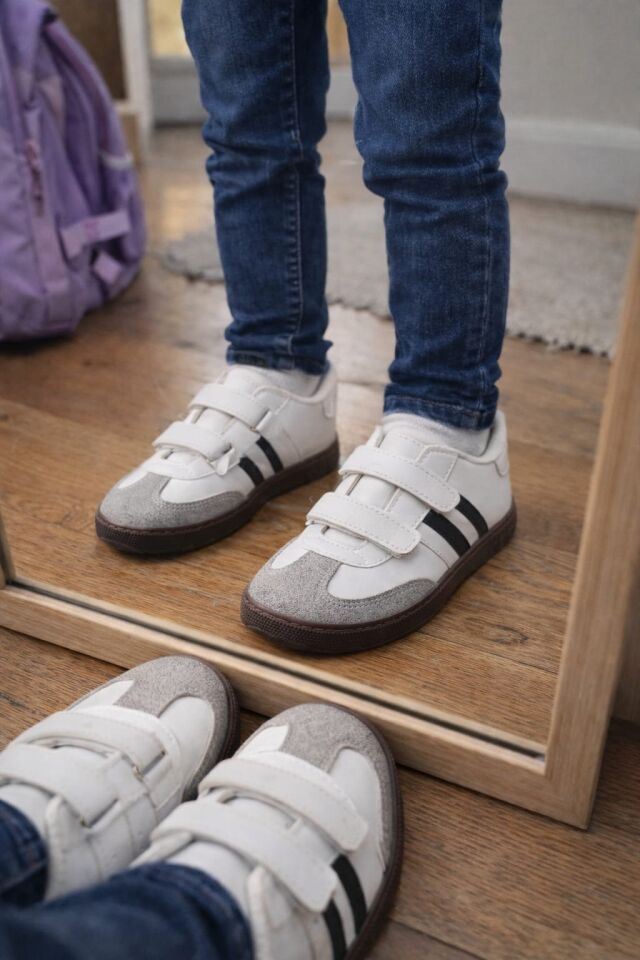 Kids Unisex Çocuk Spor Ayakkabı Sneakers BEYAZ - SİYAH - 27