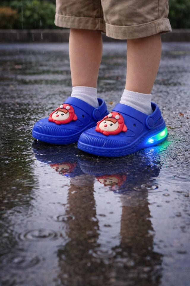 Işıklı Minik Maymun Çocuk Sandalet Terlik SAX MAVİSİ - 29-30