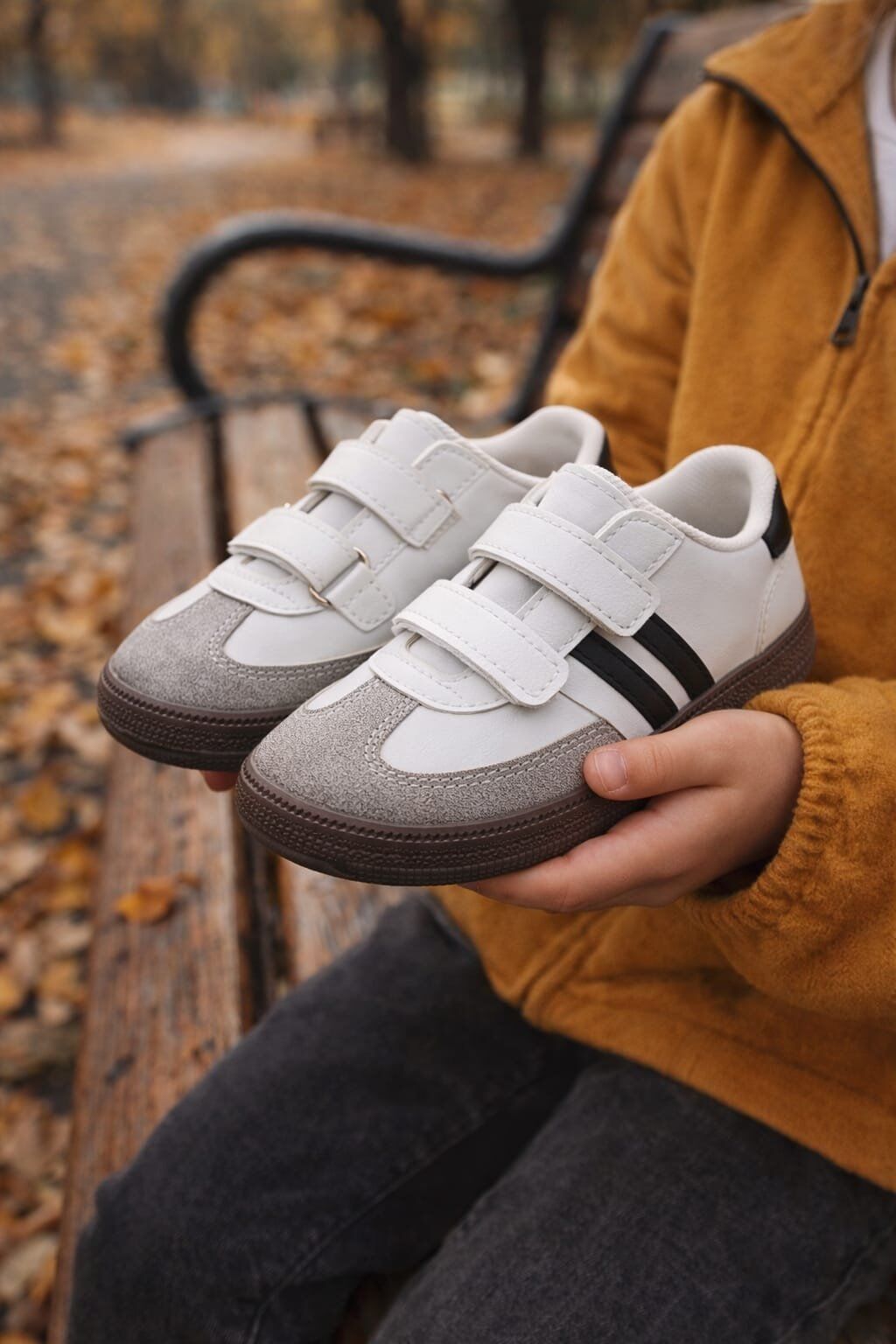 Kids Unisex Çocuk Spor Ayakkabı Sneakers BEYAZ - SİYAH - 28