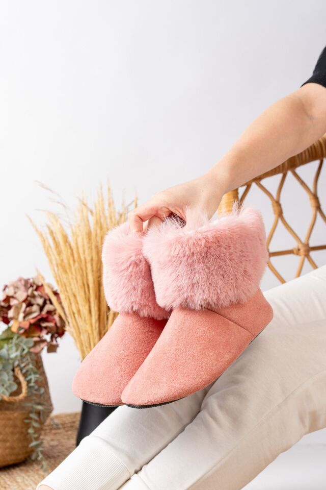 Yünlü Lüks Boğazı Peluş Detaylı Ev Botu