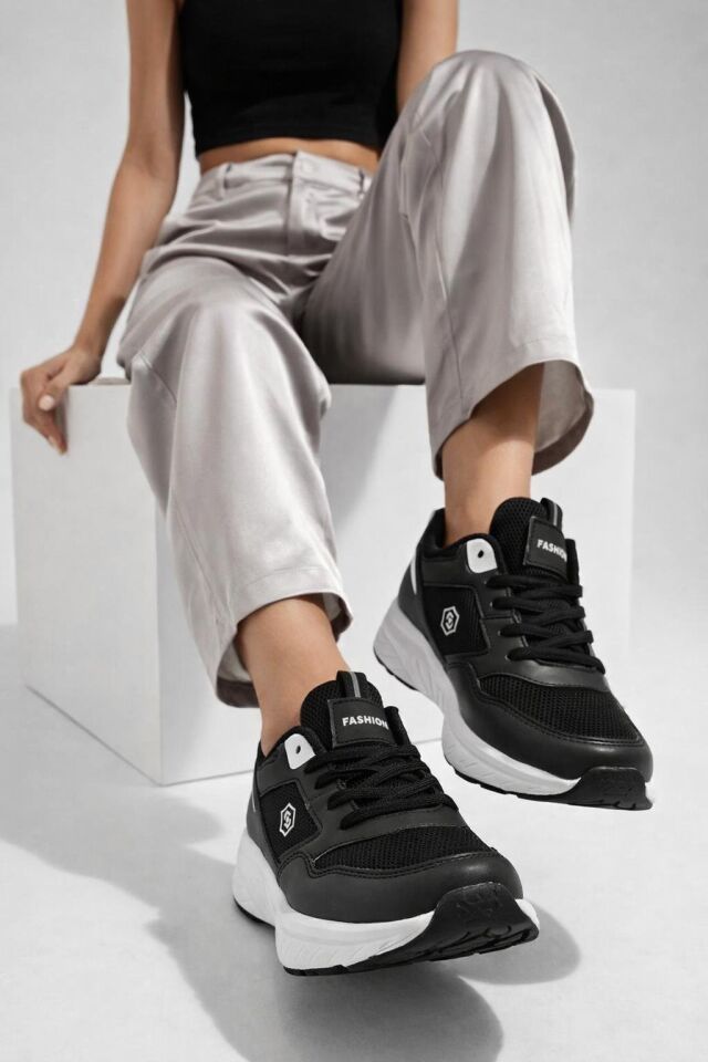 Kadın Sneaker Günlük Spor Ayakkabı Kalın Taban Hafif Rahat Yürüyüş Sneaker Modern Tasarım Şık Kombin Uyumlu SİYAH-BEYAZ - 36