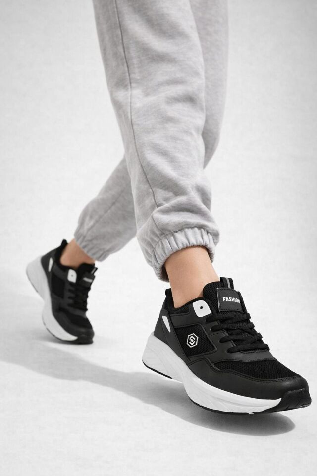 Kadın Sneaker Günlük Spor Ayakkabı Kalın Taban Hafif Rahat Yürüyüş Sneaker Modern Tasarım Şık Kombin Uyumlu SİYAH-BEYAZ - 38