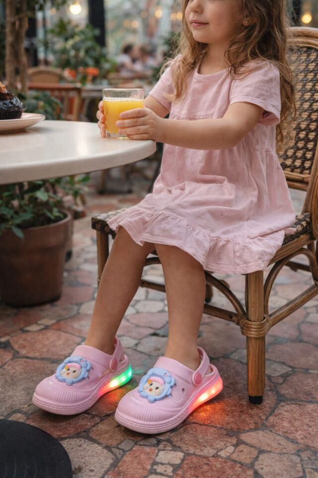 Işıklı Minik Maymun Çocuk Sandalet Terlik PEMBE - 27-28