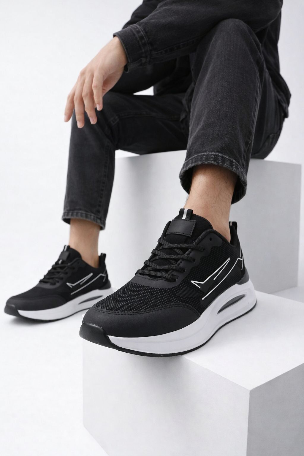 Erkek Sneaker Modern Tasarım Hafif Air Taban Günlük Rahat Yumuşak Yürüyüş Spor Ayakkabı SİYAH-BEYAZ - 39