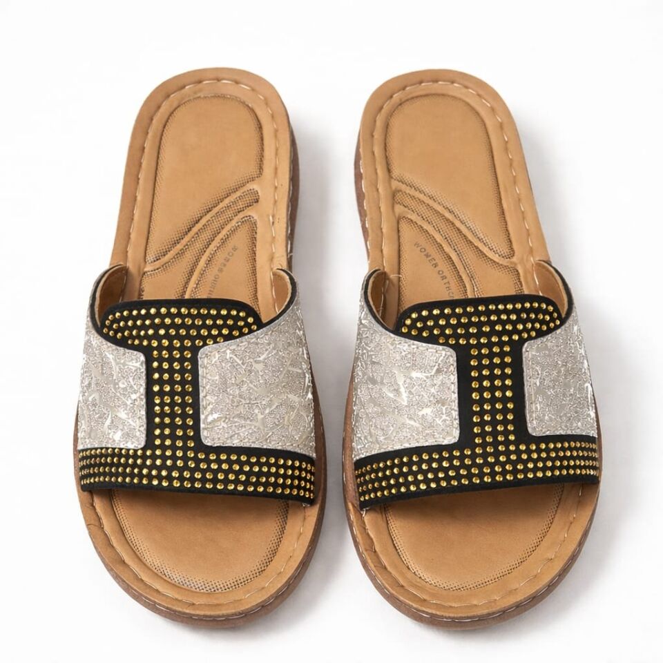 Taşlı Yumuşak Hafif Taban Önü Açık Günlük Anne Kadın Terlik