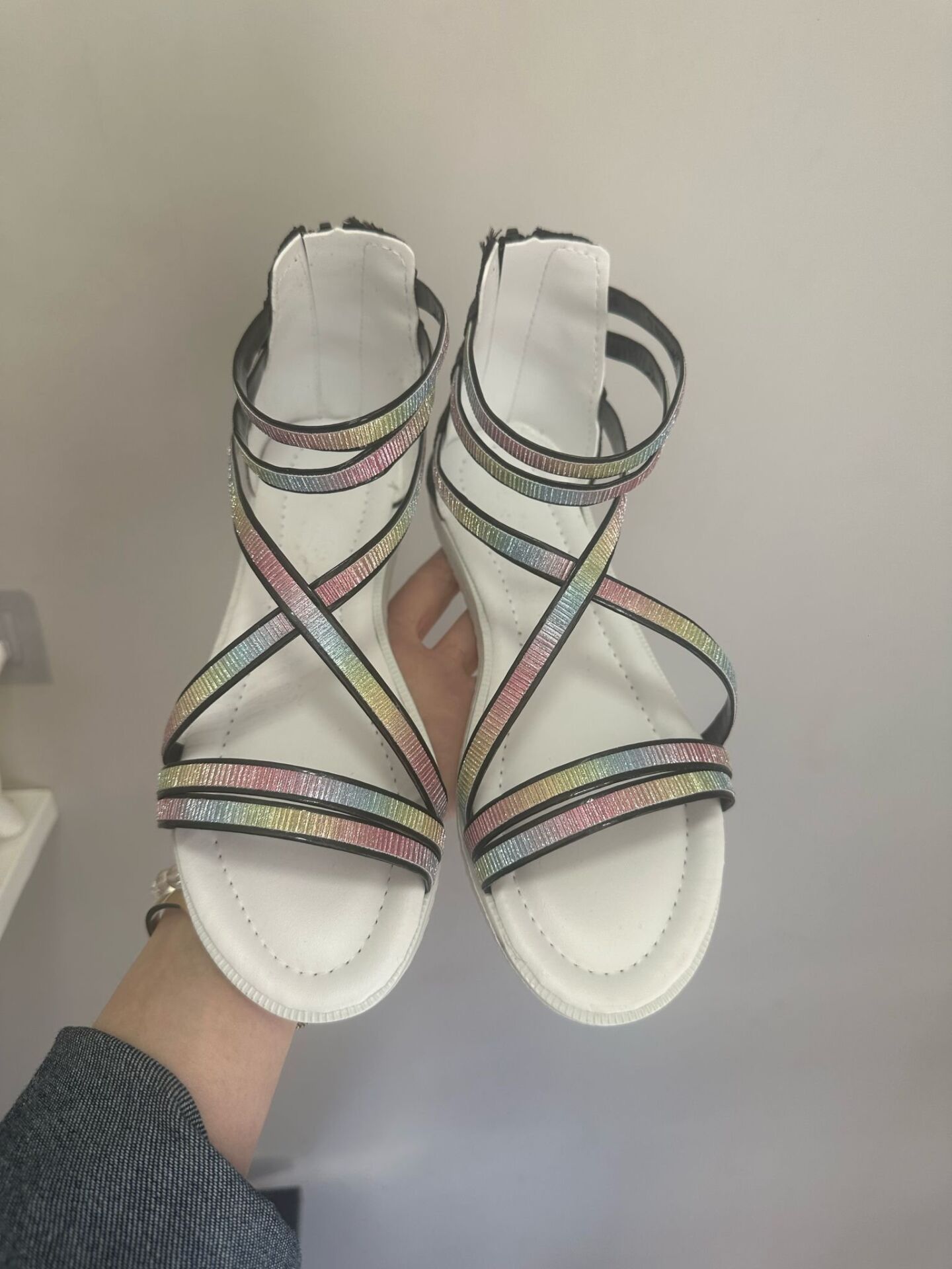 Kız Çocuk Rahat Taban Yazlık Simli Örgülü Arkası Fermuarlı Sandalet SİYAH - 25