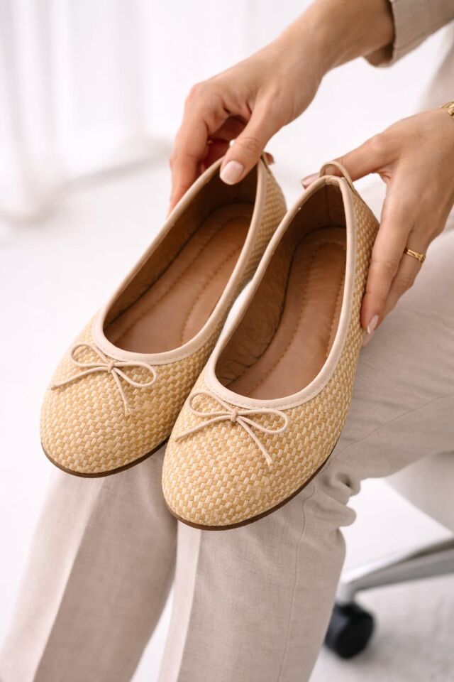 Tüvit Kumaş Mary Jane Babet Şık Tokalı Ortopedik Taban Günlük Ayakkabı BIYIKLI KARELİ KREM - 37